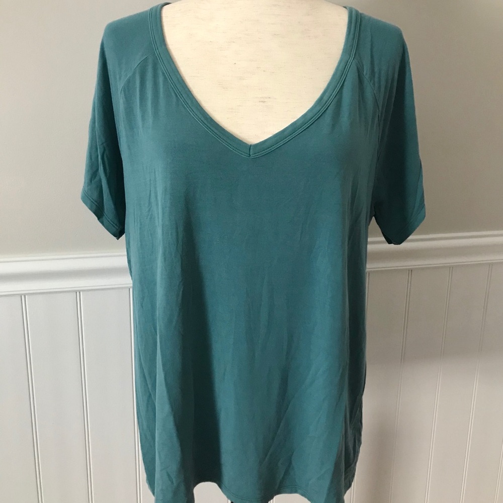 American Eagle Teal Blue Soft & Sexy Slouchy T Shirt Large V Neck Green